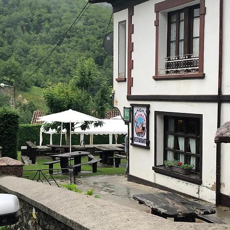 Hotel Restaurante La Carasca Orle Luaran gambar