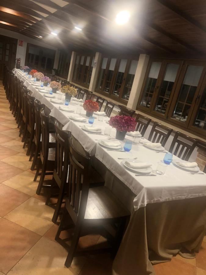 Hotel Restaurante La Carasca Orle Luaran gambar